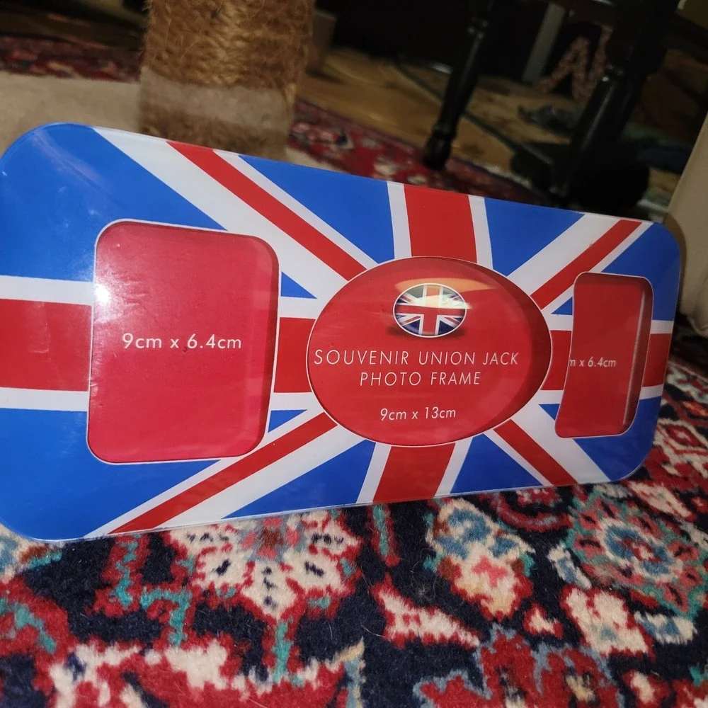 Souvenir Union Jack Double Photo Frame Red White Blue UK Flag